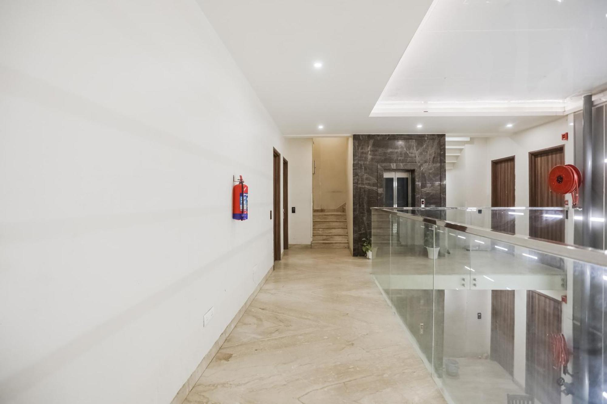 Townhouse The Amv Hotel Gurgaon Dış mekan fotoğraf